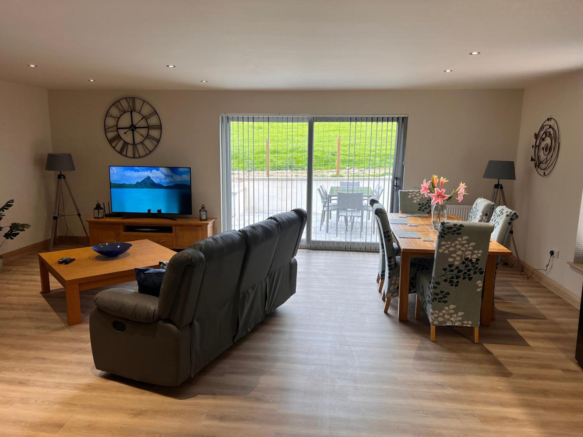 Woodlane Lodge With Private Hottub & Pool Table Dumfries Exterior photo